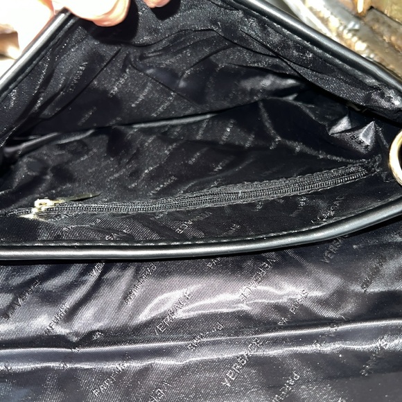 VERSACE wristlet, make up bag ,PERFUMES Bag NewNo tags - Picture 6 of 7